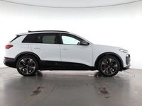 Gebraucht Audi Q6 e-tron Ambiente 185 kW (252 PS) 2025 Gletscherweiß metallic SUV