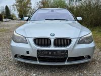 Gebraucht BMW 530 231 PS (169 kW) 2006 Silber Kombi