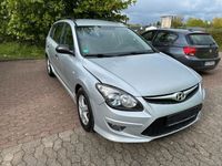 gebraucht Hyundai i30 CW 1.4 Klima Motorproblem