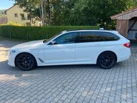 Gebraucht BMW M550 Performance 400 PS (294 kW) 2019 Weiß Limousine