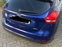 Usata Ford Focus 125 CV (91 kW) 2018 Blu Berlina