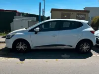 Gebraucht Renault Clio 73 PS (53 kW) 2015 Weiß Kleinwagen