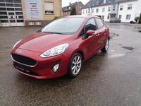 Gebraucht Ford Fiesta Cool & Connect 101 PS (74 kW) 2018 Rot Kleinwagen
