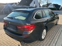 Gebraucht BMW 520 190 PS (139 kW) 2017 Braun Kombi