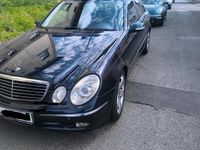 Gebraucht Mercedes E320 Avantgarde 204 PS (150 kW) 2004 Limousine