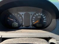 Gebraucht Ford Fiesta 60 PS (44 kW) 2003 Rot Kleinwagen