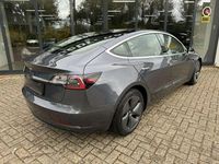 Gebraucht Tesla Model 3 Standard Range Plus 239 kW (325 PS) 2019 Grau Limousine