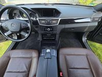 Gebraucht Mercedes E350 231 PS (169 kW) 2010 Schwarz Kombi