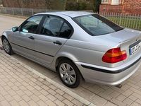 Gebraucht BMW 318 143 PS (105 kW) 2003 Silber Limousine