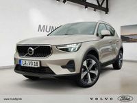 Gebraucht Volvo XC40 Core 163 PS (119 kW) 2023 Gold SUV