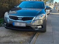 Gebraucht Kia Ceed 80 PS (58 kW) 2010 Grau Kleinwagen