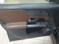Gebraucht Mercedes GLB200 Progressive 150 PS (110 kW) 2023 Kosmosschwarz metallic SUV