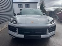 Gebraucht Porsche Cayenne 470 PS (345 kW) 2024 Grau SUV