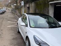 Gebraucht Tesla Model 3 Standard Range 239 kW (325 PS) 2022 Weiß Limousine
