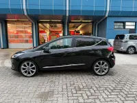 Gebraucht Ford Fiesta Vignale 101 PS (74 kW) 2018 Schwarz Kleinwagen