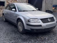 Gebraucht VW Passat Comfortline 170 PS (125 kW) 2001 Grau Limousine