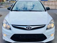 Gebraucht Hyundai i30 Classic 90 PS (66 kW) 2009 Weiß Limousine