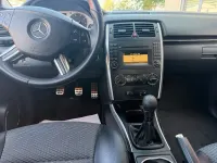 Gebraucht Mercedes B160 95 PS (69 kW) 2011 Schwarz Kleinwagen