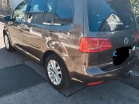Gebraucht VW Touran 105 PS (77 kW) 2011 Braun Van / Kleinbus