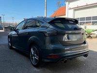 Gebraucht Ford Focus Titanium 150 PS (110 kW) 2015 Grau Kleinwagen