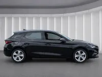 Używany Seat Leon FR 150 KM (110 kW) 2025 Czarny Sedan/Limuzyna