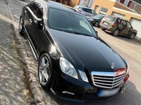 Gebraucht Mercedes E500 AMG 388 PS (285 kW) 2011 Schwarz Limousine