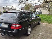 Gebraucht Mercedes E280 Avantgarde 190 PS (139 kW) 2005 Schwarz Kombi