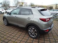 Gebraucht Kia Stonic Platinum Edition 120 PS (88 kW) 2019 Grün SUV