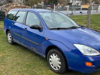 Second-hand Ford Focus 101 CP (74 kW) 1999 Albastru Break