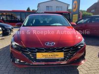 gebraucht Hyundai Elantra 1,6 Automatik/ NAVI/ SCHIEBEDACH/ KAMERA