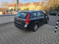 Gebraucht Kia Ceed 125 PS (91 kW) 2010 Grau Kleinwagen
