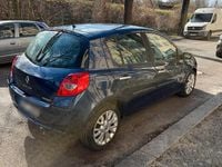 Gebraucht Renault Clio II 80 PS (58 kW) 2008 Blau Kleinwagen