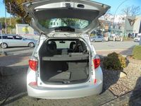 Gebraucht Toyota Verso-S Multidrive S 99 PS (72 kW) 2013 Silber Van / Kleinbus