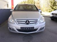 Gebraucht Mercedes B170 116 PS (85 kW) 2009 Silber Van / Kleinbus