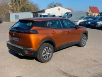 Gebraucht Peugeot 2008 Active 131 PS (96 kW) 2021 Orange SUV
