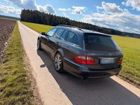 Gebraucht Mercedes E280 190 PS (139 kW) 2009 Grau Kombi