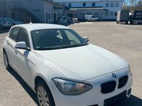 Gebraucht BMW 114 102 PS (75 kW) 2013 Weiß Kleinwagen