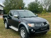 Gebraucht Mitsubishi L200 Intense 136 PS (100 kW) 2008 Schwarz Pickup