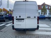 Gebraucht Renault Master 131 PS (96 kW) 2024 Othercolor Van