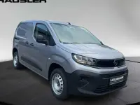 Neu Opel Combo 131 PS (96 kW) 2025 Grau Van / Kleinbus