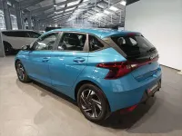 Gebraucht Hyundai i20 Trend 101 PS (74 kW) 2023 Blau Kleinwagen