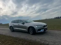 Gebraucht Volvo V60 Inscription 250 PS (183 kW) 2019 Grau Kombi