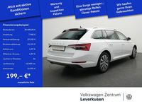 Gebraucht Skoda Superb Style 150 PS (110 kW) 2023 Weiss / moonweiß perleffekt (metallic) Kombi