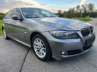 gebraucht BMW 318 d *AUTOMATIK* *FACELIFT* XENON* *NAVI* *SHZ*