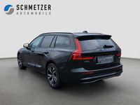 Gebraucht Volvo V60 Plus 197 PS (144 kW) 2024 Onyx black Kombi