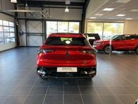 Gebraucht Renault Rafale Esprit Alpine 200 PS (147 kW) 2024 Rot SUV