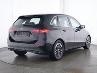 Gebraucht Mercedes B220 Progressive 190 PS (139 kW) 2024 Kosmosschwarz (metallic) Van / Kleinbus