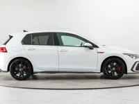 Second-hand VW Golf VIII GTI 245 CP (180 kW) 2023 Alb Berlinǎ