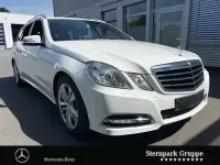 Gebraucht Mercedes E200 Avantgarde 184 PS (135 kW) 2012 Weiß Limousine