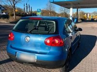 Gebraucht VW Golf IV 102 PS (75 kW) 2004 Blau Limousine